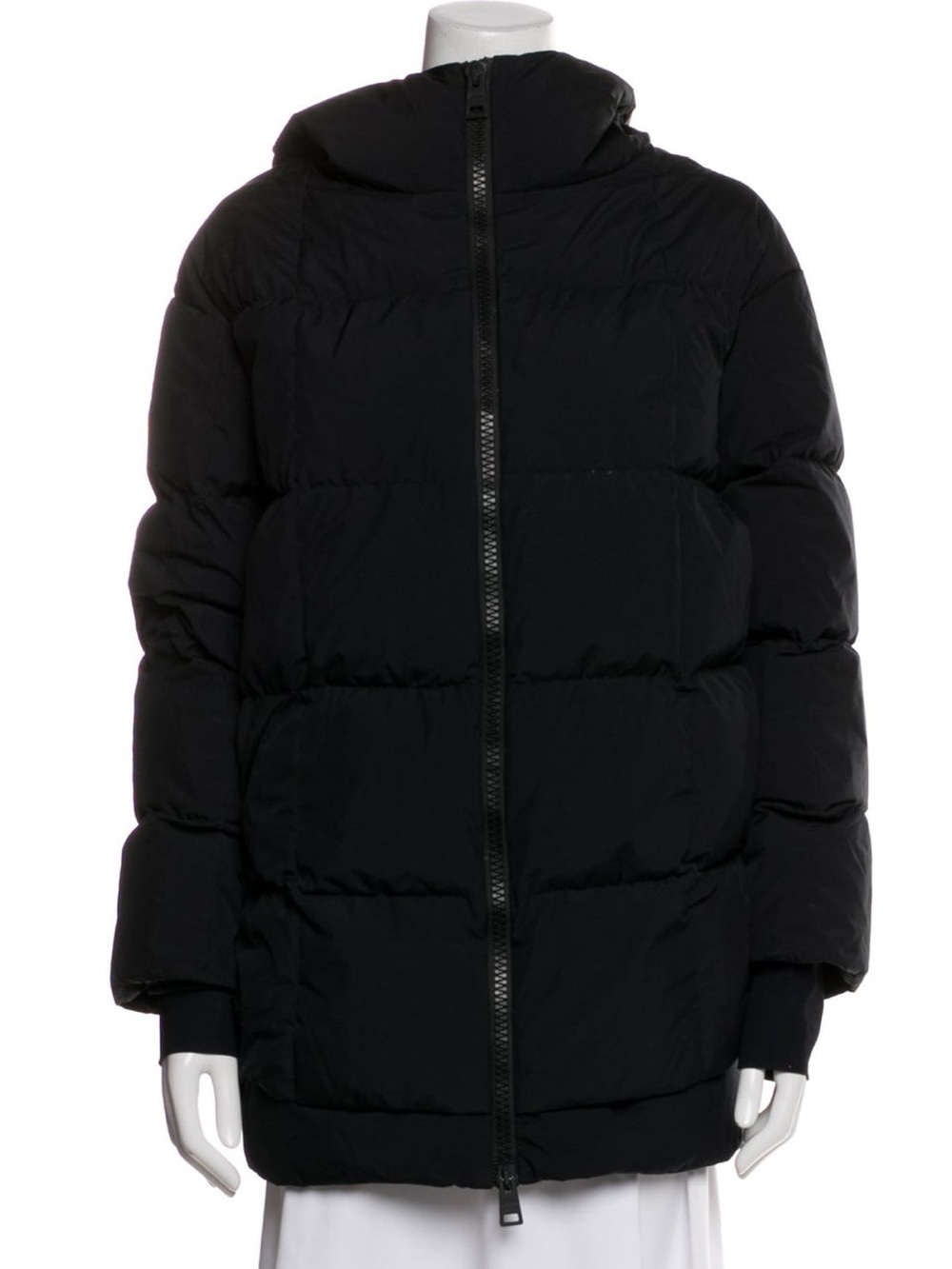 Herno Larimar oversized A-line performance jacket
